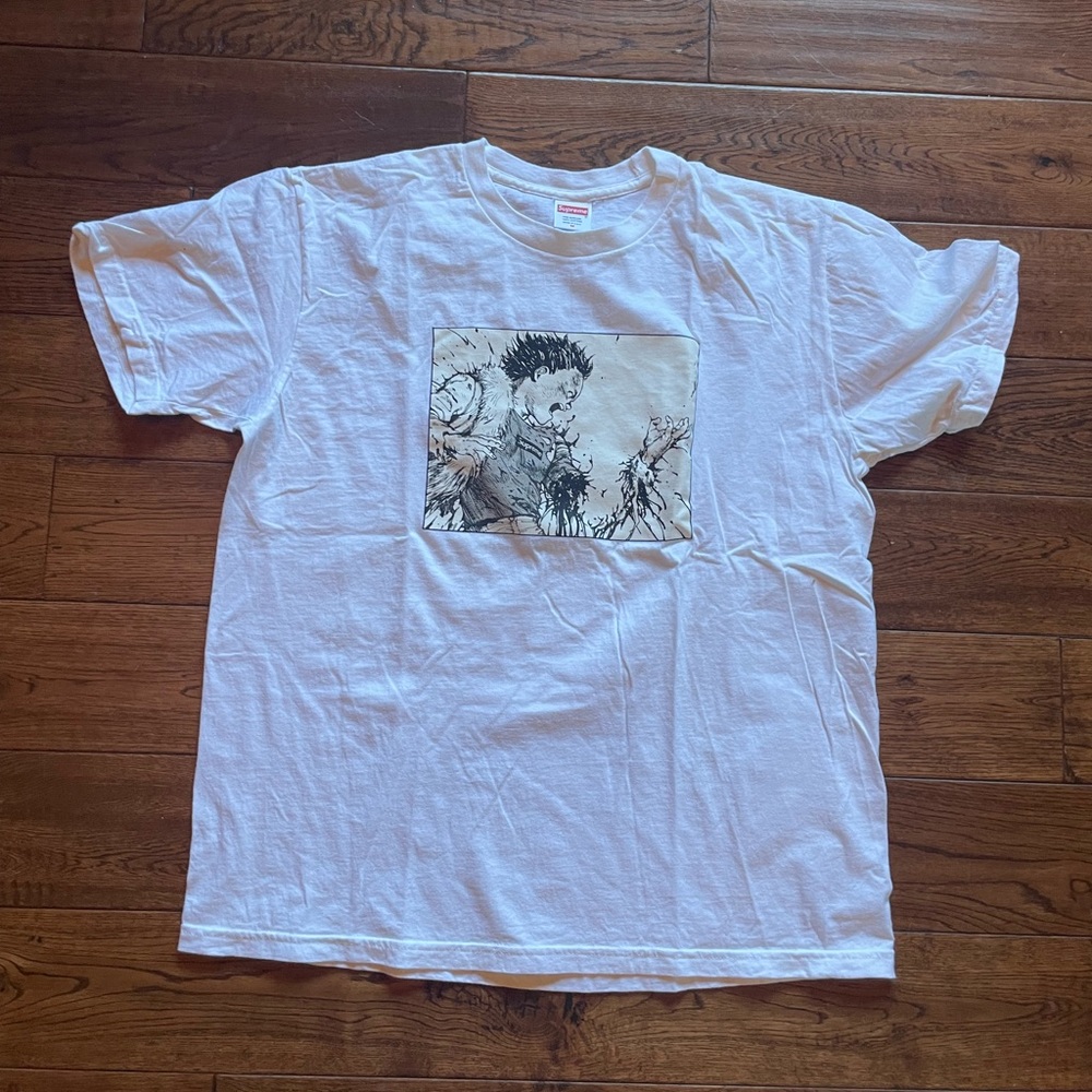 Supreme Like New Vintage Graphic T-Shirt Perfect Condition Size Medium